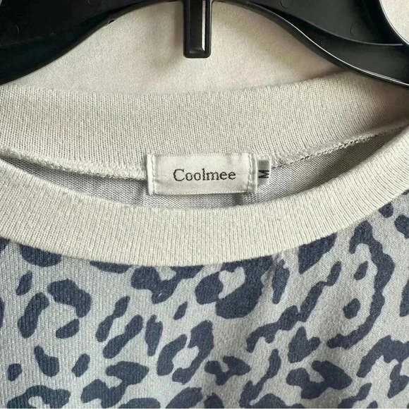 Coolmee Blue Leopard Print Long Sleeve Crewneck Sweater Size M - Picture 2 of 5